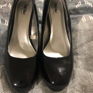 Black Patent Leather Pump Heels